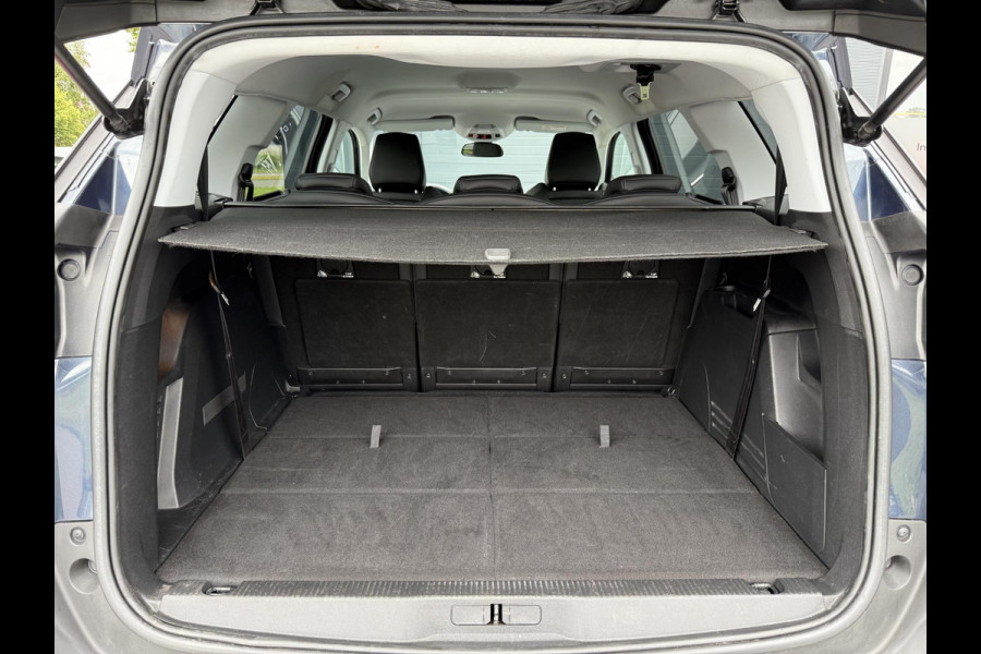 Peugeot 5008 1.2 PureTech Allure 7 persoons,Automaat,2e Eigenaar,Trekhaak,360 Camera,131pk,Navi,Clima,Cruise,Lm velgen,Extra winterset,Pdc V+A,Riem Recent verv,Halfleder,Nieuwe Apk bij Aflevering