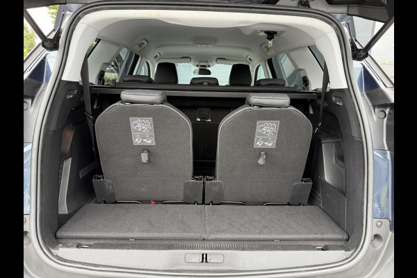 Peugeot 5008 1.2 PureTech Allure 7 persoons,Automaat,2e Eigenaar,Trekhaak,360 Camera,131pk,Navi,Clima,Cruise,Lm velgen,Extra winterset,Pdc V+A,Riem Recent verv,Halfleder,Nieuwe Apk bij Aflevering