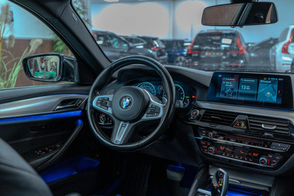 BMW 5 Serie Touring 530i High Executive PANO|LEER|360º CAM|DEALER ONDERHOUDEN|