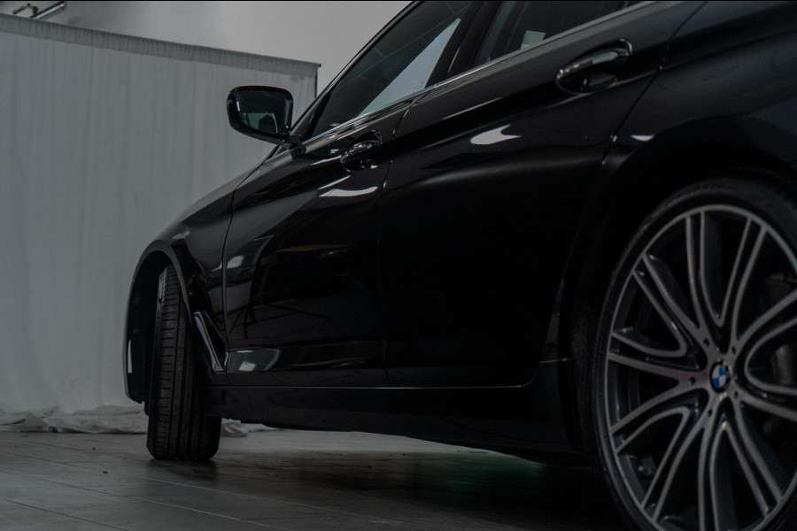 BMW 5 Serie Touring 530i High Executive PANO|LEER|360º CAM|DEALER ONDERHOUDEN|
