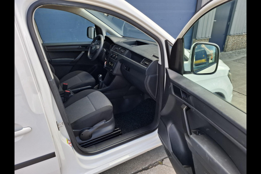 Volkswagen Caddy 1.4 TGI L1H1 EcoFuel Trendline AIRCO / CRUISE CONTROLE / TREKHAAK / EURO 6 / BENZINE / AARDGAS