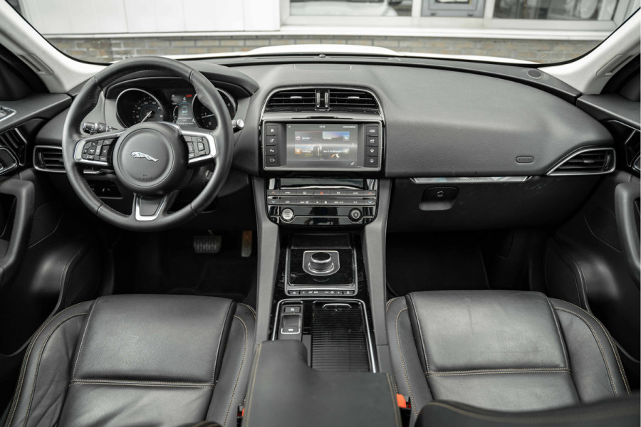 Jaguar F-Pace 2.0 Portfolio AWD 20d | Panoramadak