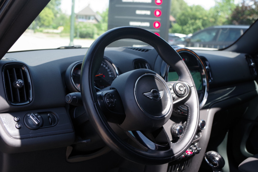 MINI Countryman 1.5 Cooper Chili 136 PK Automaat, Leder, Panoramadak, LED, Carplay, Climate Control