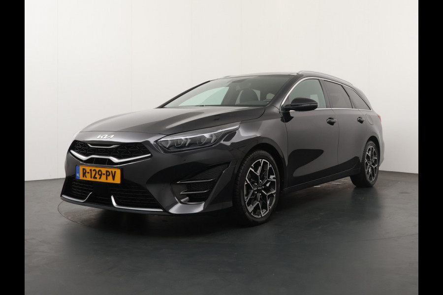 Kia Ceed Sportswagon AUTOMAAT 1.5 T-GDi GT-Line - Panoramadak - Stoel en stuurwielverwarming - Apple CarPlay/Android Auto - Navigatie - Elektrische Achterklep - Fabrieksgarantie tot 11-2029