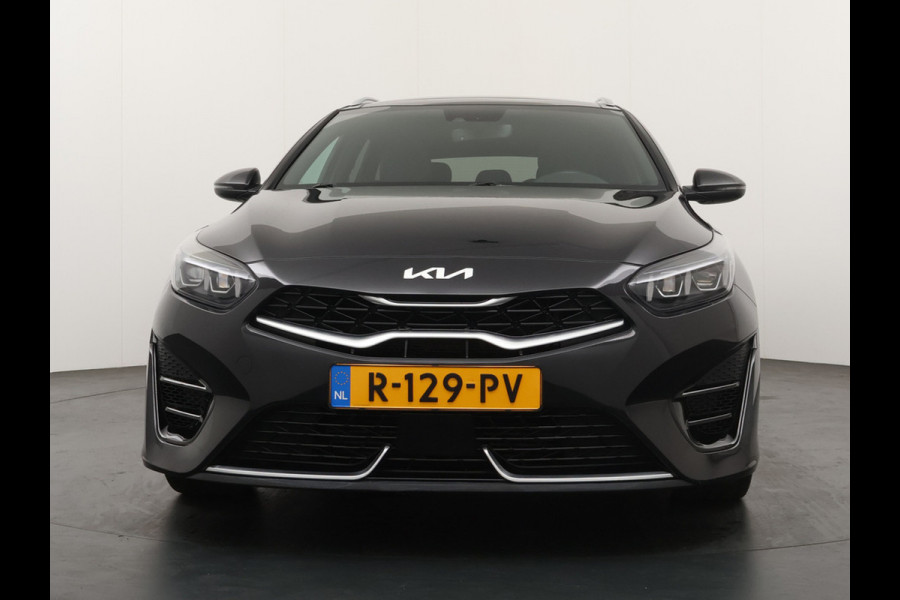 Kia Ceed Sportswagon AUTOMAAT 1.5 T-GDi GT-Line - Panoramadak - Stoel en stuurwielverwarming - Apple CarPlay/Android Auto - Navigatie - Elektrische Achterklep - Fabrieksgarantie tot 11-2029