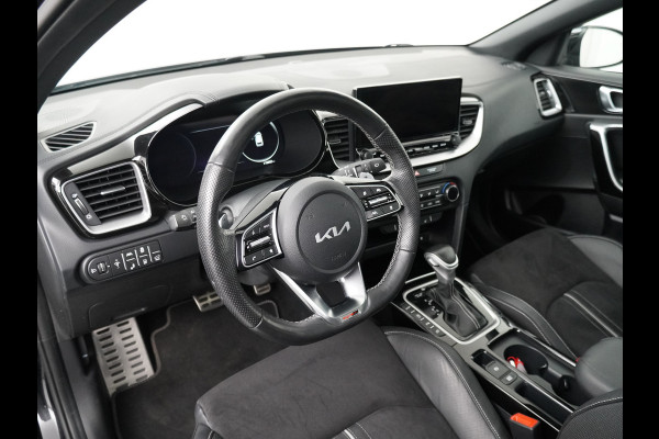 Kia Ceed Sportswagon AUTOMAAT 1.5 T-GDi GT-Line - Panoramadak - Stoel en stuurwielverwarming - Apple CarPlay/Android Auto - Navigatie - Elektrische Achterklep - Fabrieksgarantie tot 11-2029