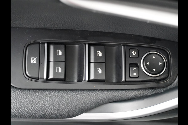 Kia Ceed Sportswagon AUTOMAAT 1.5 T-GDi GT-Line - Panoramadak - Stoel en stuurwielverwarming - Apple CarPlay/Android Auto - Navigatie - Elektrische Achterklep - Fabrieksgarantie tot 11-2029