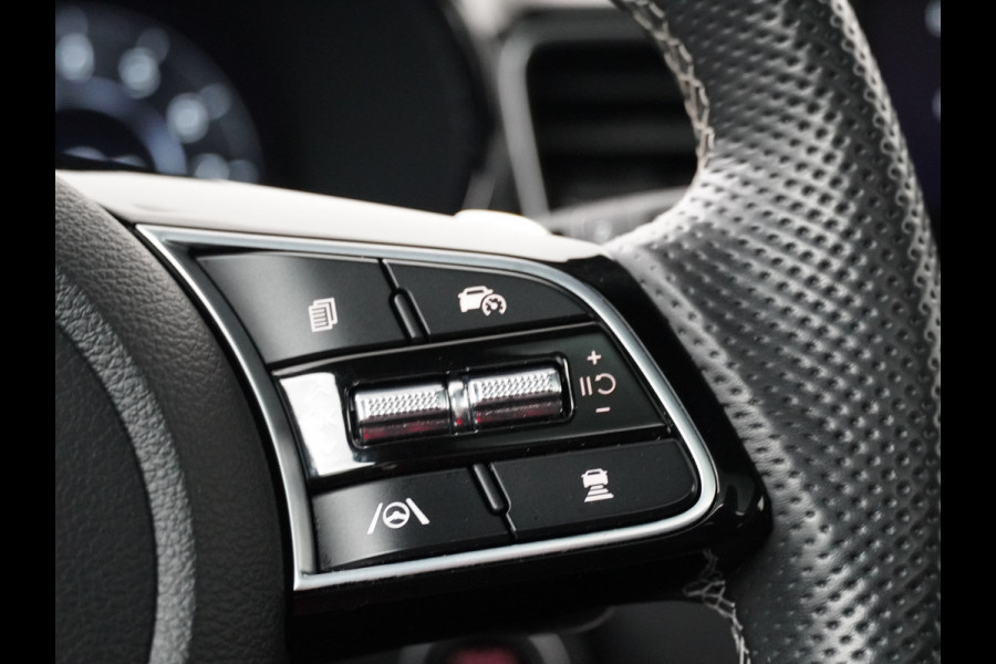 Kia Ceed Sportswagon AUTOMAAT 1.5 T-GDi GT-Line - Panoramadak - Stoel en stuurwielverwarming - Apple CarPlay/Android Auto - Navigatie - Elektrische Achterklep - Fabrieksgarantie tot 11-2029