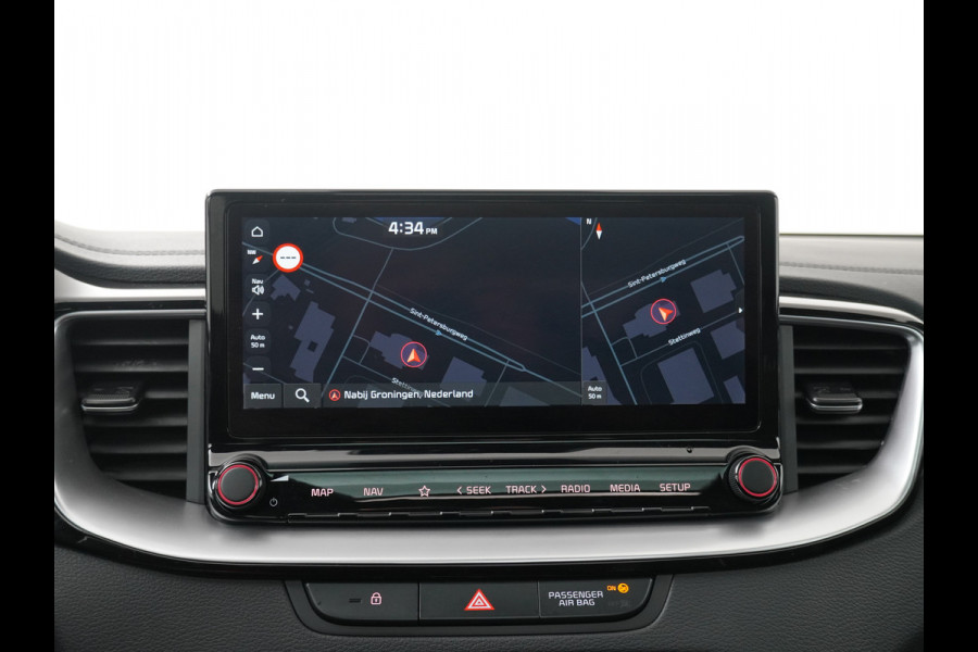 Kia Ceed Sportswagon AUTOMAAT 1.5 T-GDi GT-Line - Panoramadak - Stoel en stuurwielverwarming - Apple CarPlay/Android Auto - Navigatie - Elektrische Achterklep - Fabrieksgarantie tot 11-2029