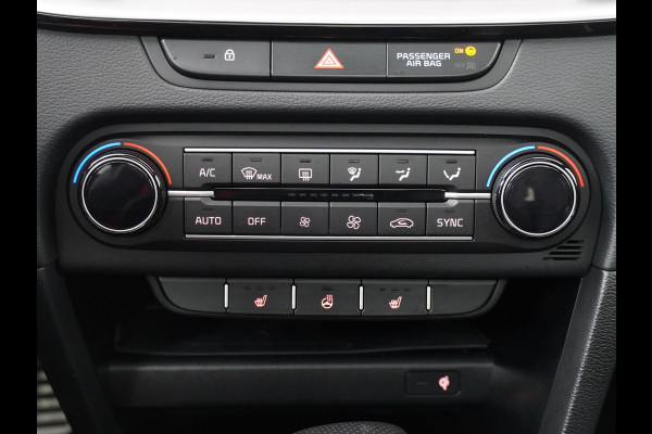 Kia Ceed Sportswagon AUTOMAAT 1.5 T-GDi GT-Line - Panoramadak - Stoel en stuurwielverwarming - Apple CarPlay/Android Auto - Navigatie - Elektrische Achterklep - Fabrieksgarantie tot 11-2029