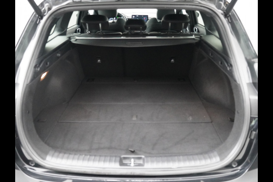 Kia Ceed Sportswagon AUTOMAAT 1.5 T-GDi GT-Line - Panoramadak - Stoel en stuurwielverwarming - Apple CarPlay/Android Auto - Navigatie - Elektrische Achterklep - Fabrieksgarantie tot 11-2029