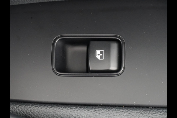 Kia Ceed Sportswagon AUTOMAAT 1.5 T-GDi GT-Line - Panoramadak - Stoel en stuurwielverwarming - Apple CarPlay/Android Auto - Navigatie - Elektrische Achterklep - Fabrieksgarantie tot 11-2029