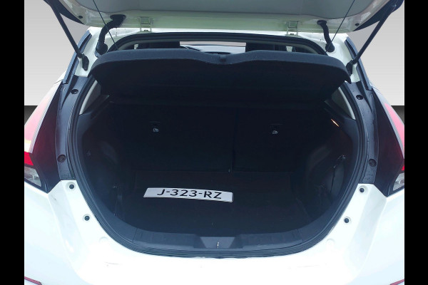 Nissan Leaf Acenta 40 kWh met trekhaakkogel (voor fietsendrager)