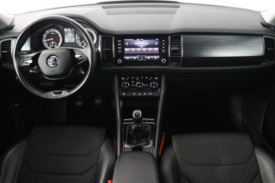 Škoda Kodiaq 1.5 TSI Business Edition 7p (ACHTERUITRIJCAMERA, STUUR/STOEL VERWARMING, CRUISE, CRUISE ADAPTIEF, GOED ONDERHOUDEN)