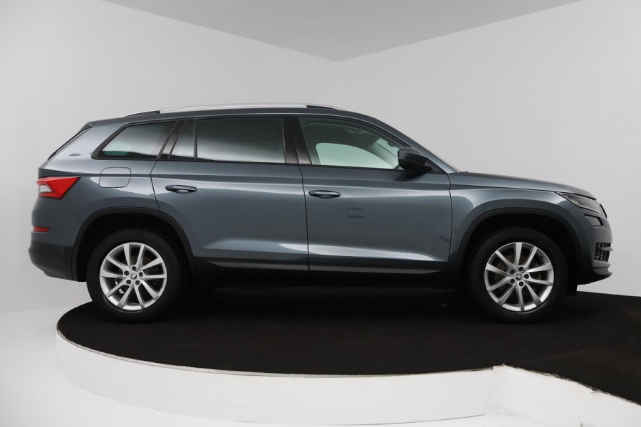 Škoda Kodiaq 1.5 TSI Business Edition 7p (ACHTERUITRIJCAMERA, STUUR/STOEL VERWARMING, CRUISE, CRUISE ADAPTIEF, GOED ONDERHOUDEN)