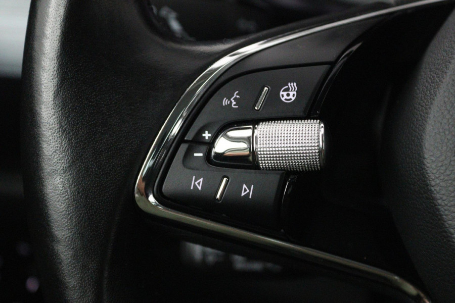 Škoda Kodiaq 1.5 TSI Business Edition 7p (ACHTERUITRIJCAMERA, STUUR/STOEL VERWARMING, CRUISE, CRUISE ADAPTIEF, GOED ONDERHOUDEN)
