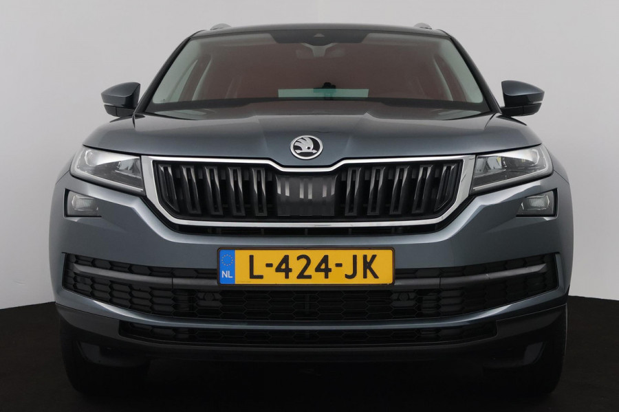 Škoda Kodiaq 1.5 TSI Business Edition 7p (ACHTERUITRIJCAMERA, STUUR/STOEL VERWARMING, CRUISE, CRUISE ADAPTIEF, GOED ONDERHOUDEN)