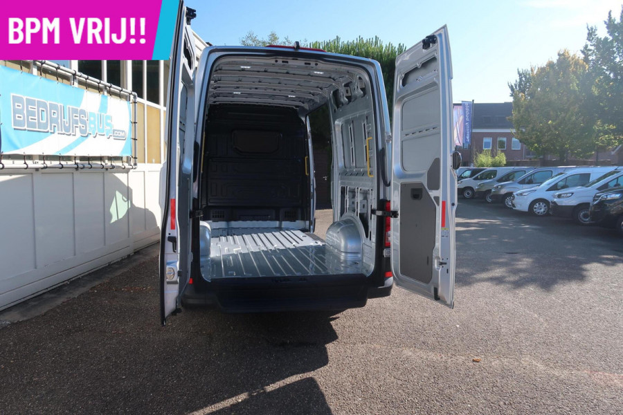 Volkswagen Crafter 35 177PK L3H3 Aut|ACC|Camera|LED