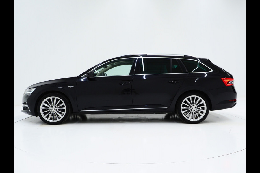Škoda Superb Combi 1.4 TSI iV Laurin & Klement | Panoramadak | Trekhaak | Canton | Massage | Keyless | Adaptive Cruise