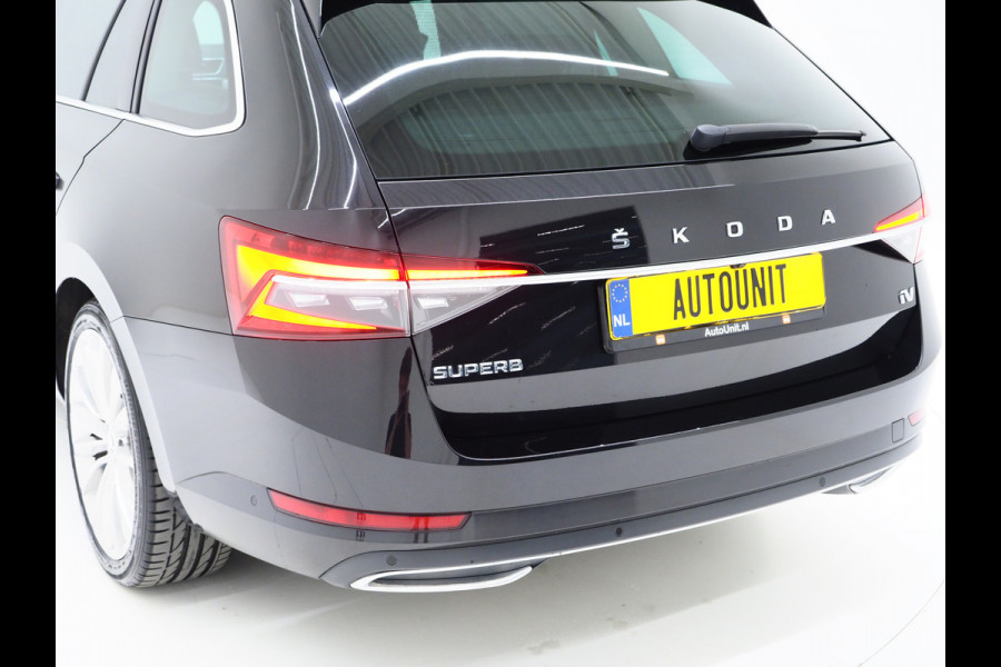 Škoda Superb Combi 1.4 TSI iV Laurin & Klement | Panoramadak | Trekhaak | Canton | Massage | Keyless | Adaptive Cruise