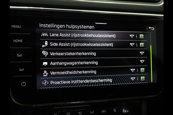 Škoda Superb Combi 1.4 TSI iV Laurin & Klement | Panoramadak | Trekhaak | Canton | Massage | Keyless | Adaptive Cruise