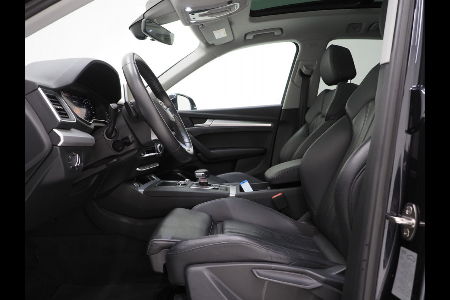 Audi Q5 50 TFSI e Quattro 299PK | Panoramadak | Camera | Virtual | BLIS | DAB | Stoelverwarming | Carplay