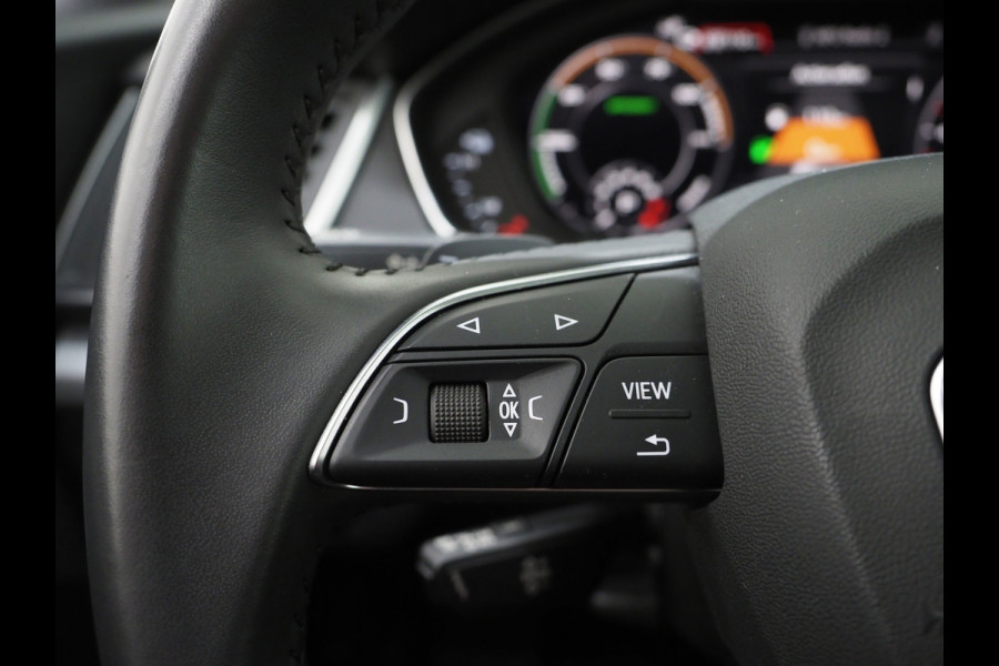 Audi Q5 50 TFSI e Quattro 299PK | Panoramadak | Camera | Virtual | BLIS | DAB | Stoelverwarming | Carplay