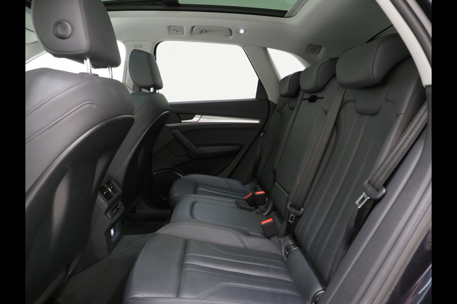 Audi Q5 50 TFSI e Quattro 299PK | Panoramadak | Camera | Virtual | BLIS | DAB | Stoelverwarming | Carplay