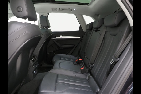 Audi Q5 50 TFSI e Quattro 299PK | Panoramadak | Camera | Virtual | BLIS | DAB | Stoelverwarming | Carplay