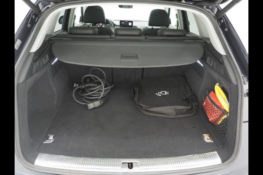 Audi Q5 50 TFSI e Quattro 299PK | Panoramadak | Camera | Virtual | BLIS | DAB | Stoelverwarming | Carplay