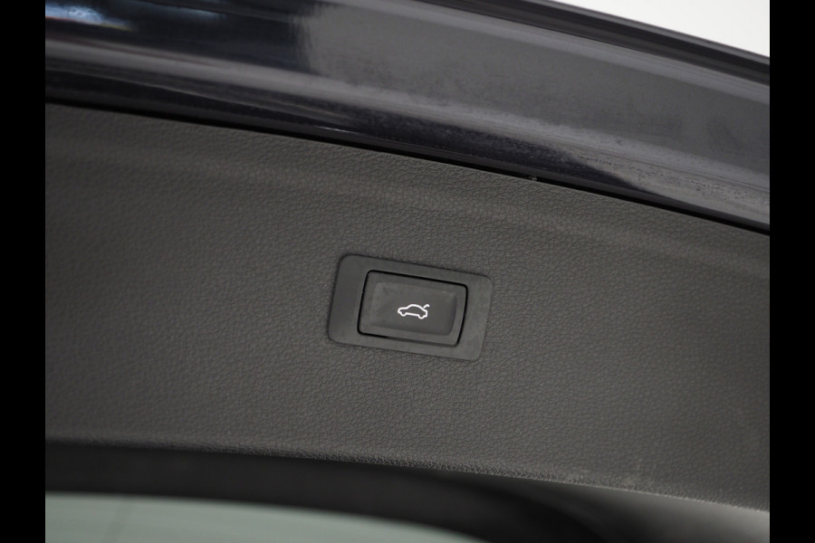 Audi Q5 50 TFSI e Quattro 299PK | Panoramadak | Camera | Virtual | BLIS | DAB | Stoelverwarming | Carplay