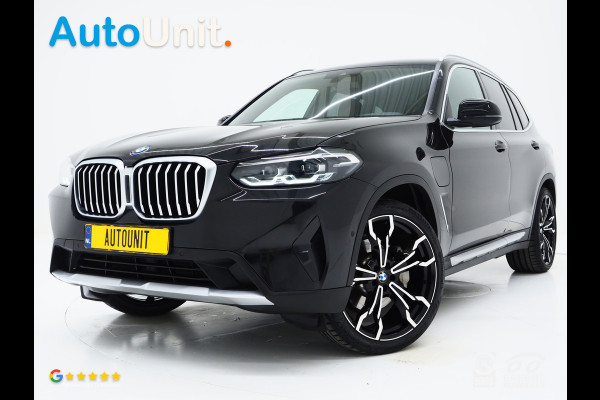 BMW X3 xDrive30e LCI 292PK | Leder | Sportstoelen | Zwarte Hemel | Camera | DAB | Carplay
