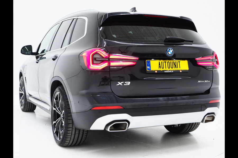 BMW X3 xDrive30e LCI 292PK | Leder | Sportstoelen | Zwarte Hemel | Camera | DAB | Carplay
