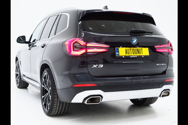 BMW X3 xDrive30e LCI 292PK | Leder | Sportstoelen | Zwarte Hemel | Camera | DAB | Carplay