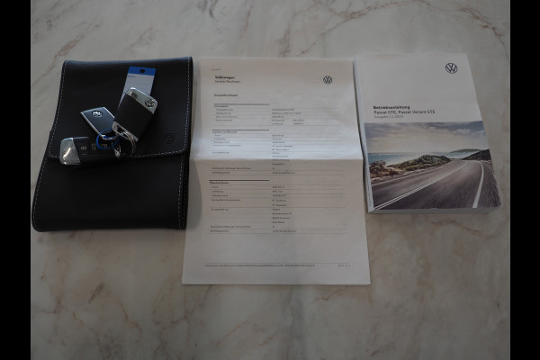 Volkswagen Passat Variant 1.4 TSI PHEV GTE R-Line | Panoramadak | Trehaak | Dynaudio | Massage | 360 | Head Up | Keyless