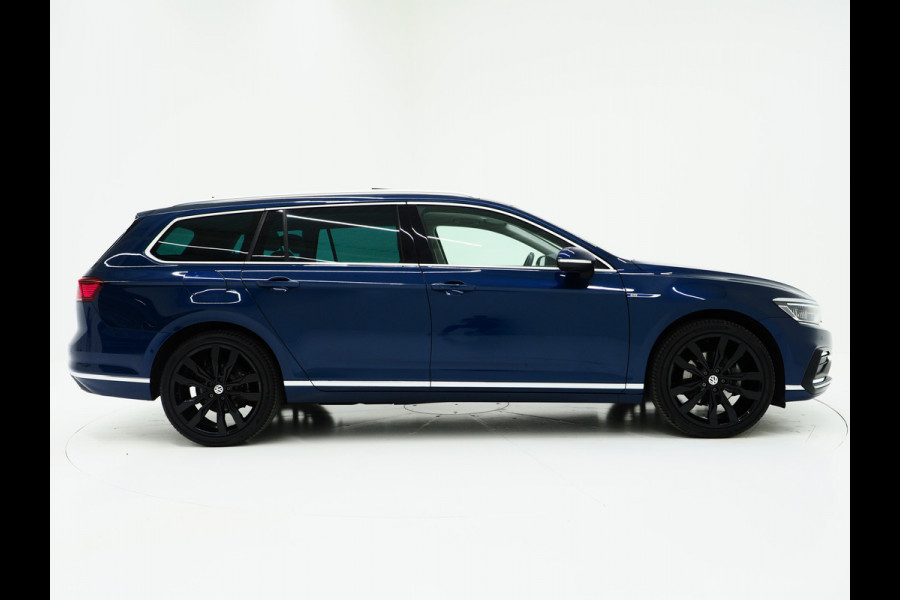 Volkswagen Passat Variant 1.4 TSI PHEV GTE R-Line | Panoramadak | Trehaak | Dynaudio | Massage | 360 | Head Up | Keyless