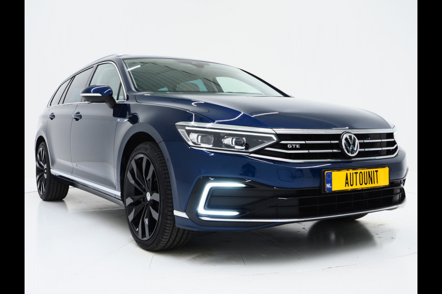 Volkswagen Passat Variant 1.4 TSI PHEV GTE R-Line | Panoramadak | Trehaak | Dynaudio | Massage | 360 | Head Up | Keyless