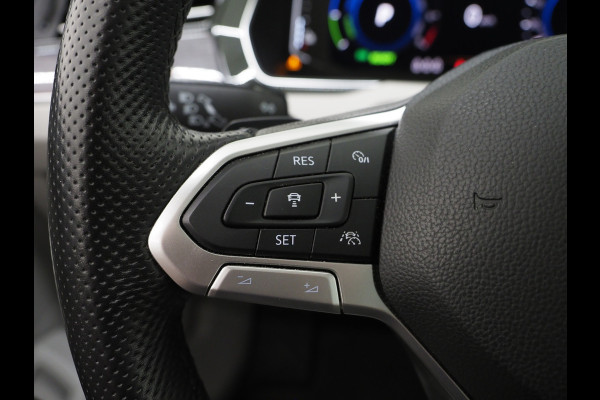 Volkswagen Passat Variant 1.4 TSI PHEV GTE R-Line | Panoramadak | Trehaak | Dynaudio | Massage | 360 | Head Up | Keyless