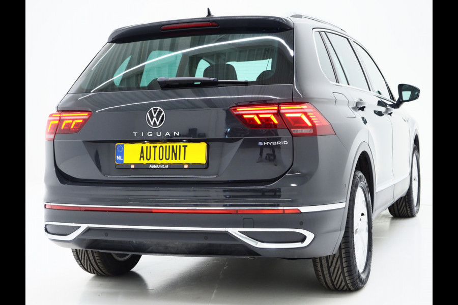 Volkswagen Tiguan 1.4 TSI eHybrid Elegance Exclusive | Panoramadak | Trekhaak | Leder | 360 | Adaptive Cruise | Keyless | Carplay