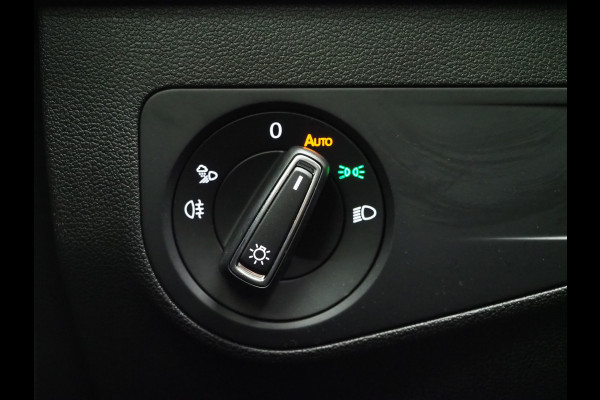Volkswagen Tiguan 1.4 TSI eHybrid Elegance Exclusive | Panoramadak | Trekhaak | Leder | 360 | Adaptive Cruise | Keyless | Carplay