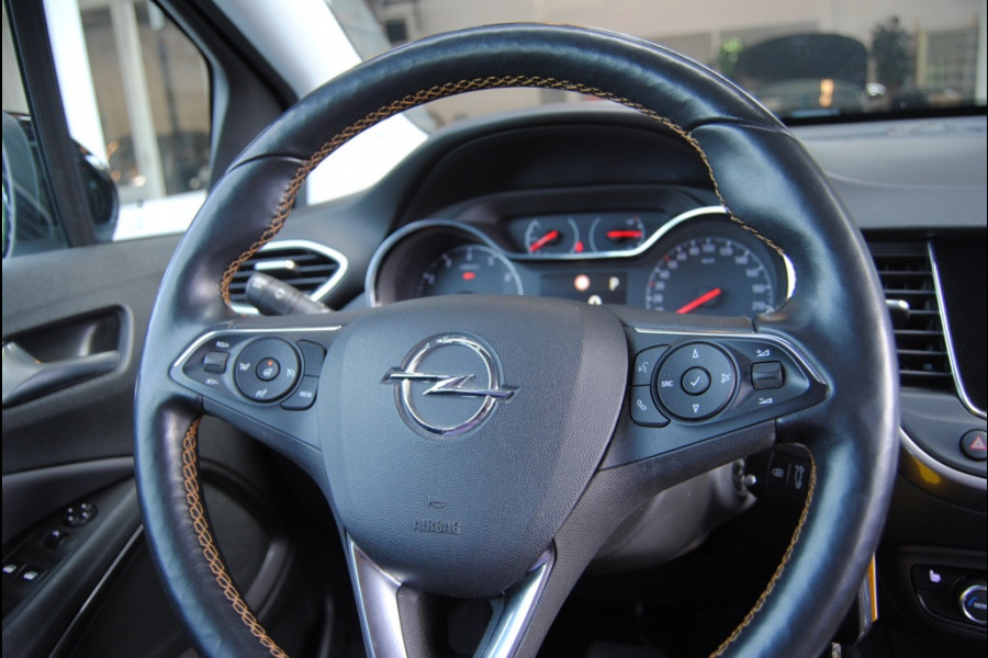 Opel Crossland X || 6 maanden garantie! 1.2 T. Innovation || Apple CarPlay!