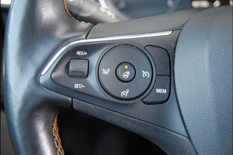 Opel Crossland X || 6 maanden garantie! 1.2 T. Innovation || Apple CarPlay!