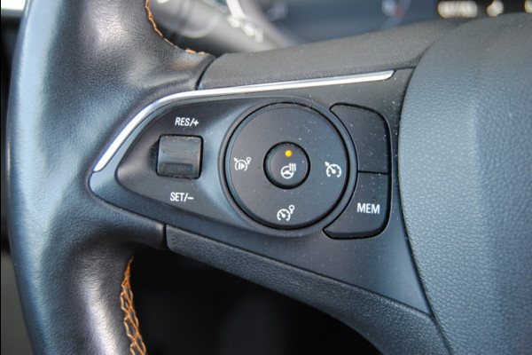 Opel Crossland X || 6 maanden garantie! 1.2 T. Innovation || Apple CarPlay!