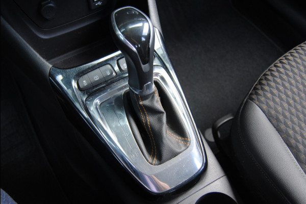 Opel Crossland X || 6 maanden garantie! 1.2 T. Innovation || Apple CarPlay!