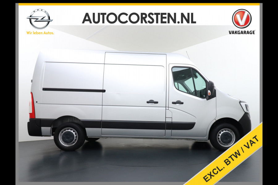 Renault Master T35 2.3dCi 135 L2H2 Apple Carplay/Android Auto Euro 6 Trekhaak Navi Airco 3-Persoons Pdc Led DAB Regen-Lichtsensor Betonplex Vloer Lat om Lat  Wandbetimmering Schuifdeur 1e Eigenaar Euro 6 Facelift Model 2.500KG Trekgewicht