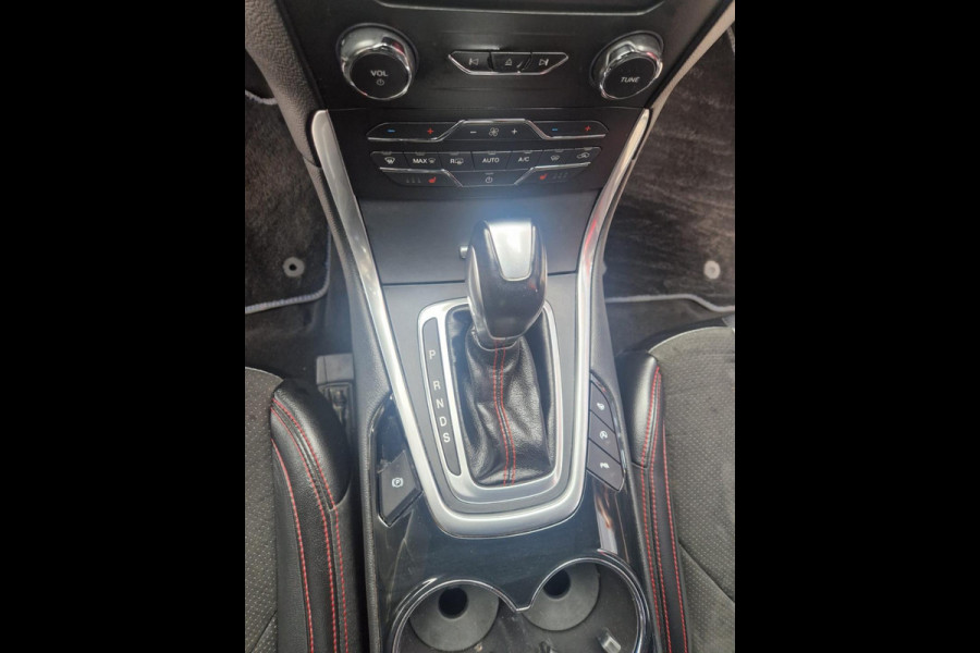 Ford S-Max 2.0 EcoBoost ST Line Business 7