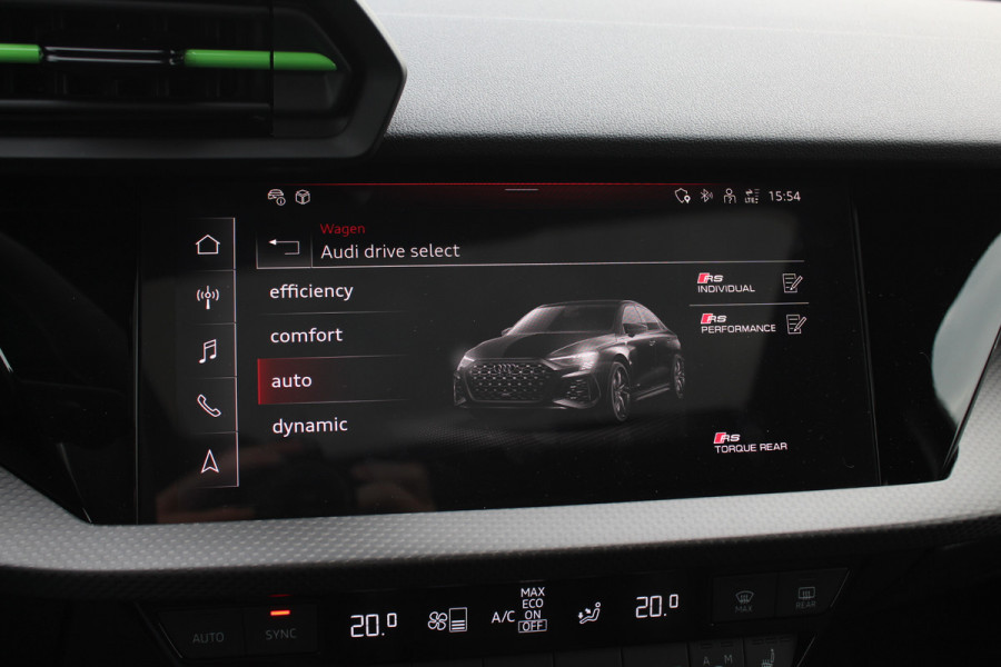 Audi RS3 Limousine 2.5 TFSI quattro / Verlengd Garantie / Milltek / Keramisch / Panoramadak / Camera / Head-up / B&O / Matrix LED / ACC / Leder