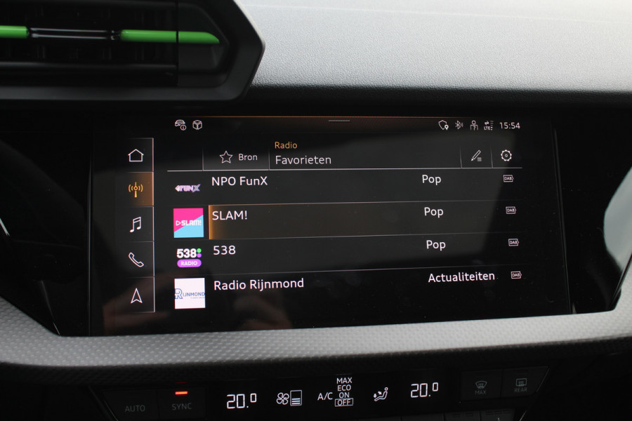 Audi RS3 Limousine 2.5 TFSI quattro / Verlengd Garantie / Milltek / Keramisch / Panoramadak / Camera / Head-up / B&O / Matrix LED / ACC / Leder