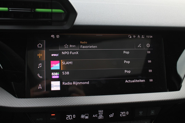 Audi RS3 Limousine 2.5 TFSI quattro / Verlengd Garantie / Milltek / Keramisch / Panoramadak / Camera / Head-up / B&O / Matrix LED / ACC / Leder