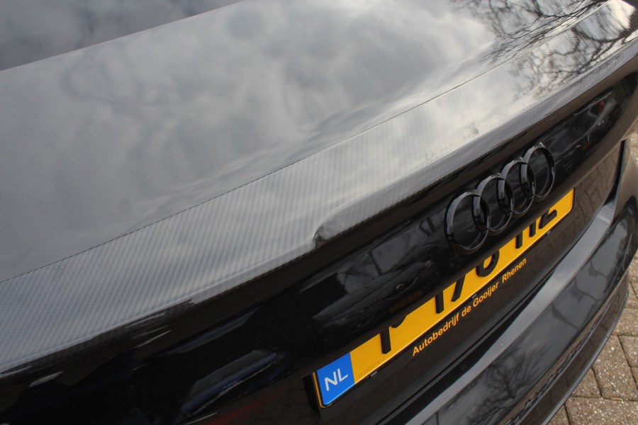 Audi RS3 Limousine 2.5 TFSI quattro / Verlengd Garantie / Milltek / Keramisch / Panoramadak / Camera / Head-up / B&O / Matrix LED / ACC / Leder